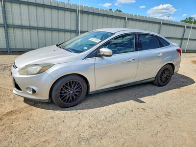 1FADP3J20DL****** 2013 Ford Focus