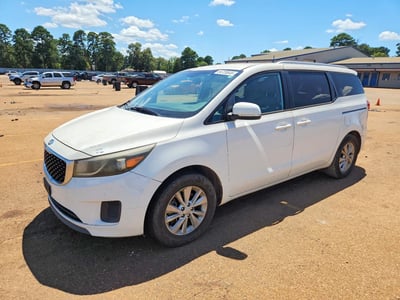 KNDMB5C11F6****** 2015 Kia Sedona