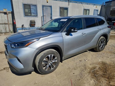 5TDKDRAH5RS****** 2024 Toyota Highlander
