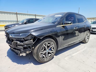 WB523CF08RC****** 2024 BMW IX