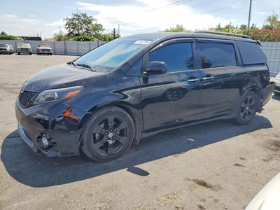 2017 Toyota Sienna