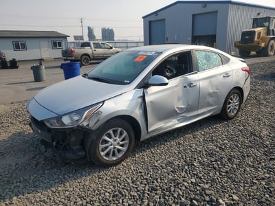 3KPC24A6XME****** 2021 Hyundai Accent
