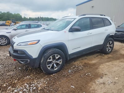 1C4PJMBB6HW****** 2017 Jeep Cherokee