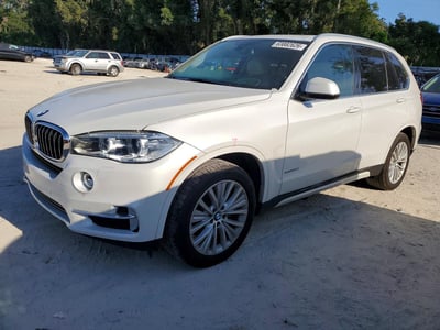 5UXKR0C58G0****** 2016 BMW X5