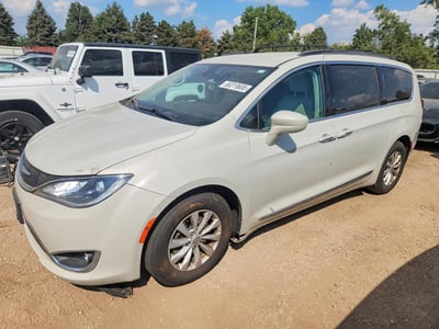 2C4RC1BGXHR****** 2017 Chrysler Pacifica