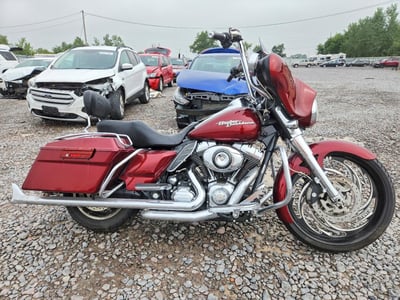 2010 Harley-Davidson FLHXS