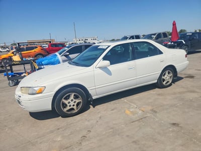 1999 Toyota Camry