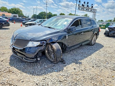 2013 Lincoln MKT