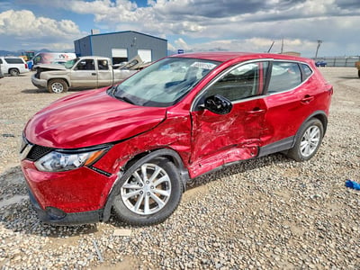 JN1BJ1CR9JW****** 2018 Nissan Rogue Sport