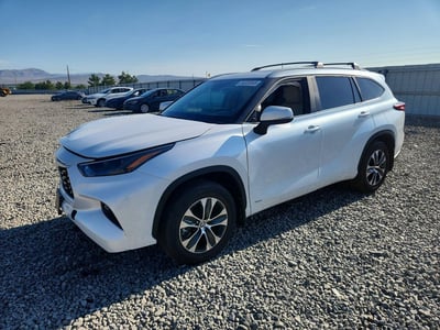 5TDKBRCH5SS****** 2025 Toyota Highlander