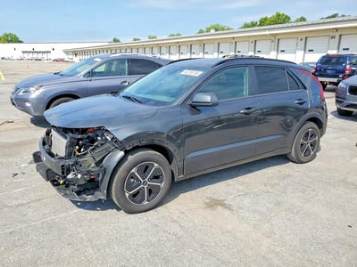 KNDCP3LE4R5****** 2024 Kia Niro
