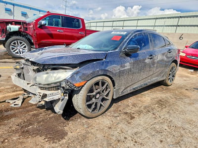 2HGFC2F55JH****** 2018 Honda Civic
