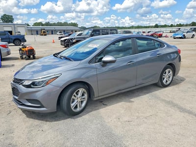 1G1BE5SM7J7****** 2018 Chevrolet Cruze