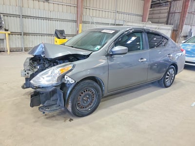 3N1CN7AP6JL****** 2018 Nissan Versa