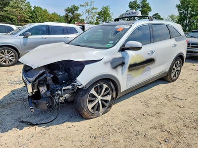 5XYPH4A15GG****** 2016 Kia Sorento