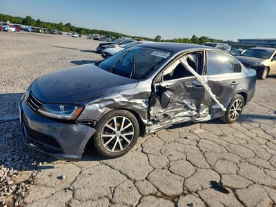 3VWDB7AJ3JM****** 2018 Volkswagen Jetta