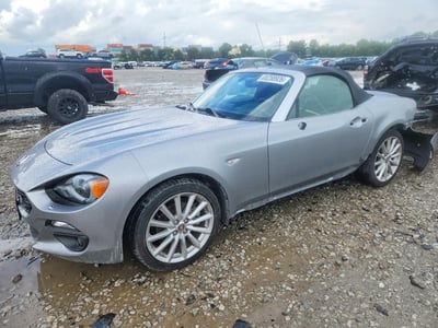 JC1NFAEK7H0****** 2017 Fiat 124 Spider