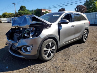 5XYPHDA55JG****** 2018 Kia Sorento
