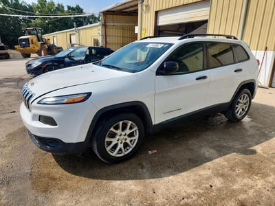 1C4PJLAB3HW****** 2017 Jeep Cherokee