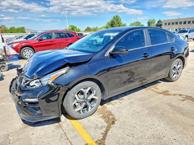3KPF24AD2ME****** 2021 Kia Forte