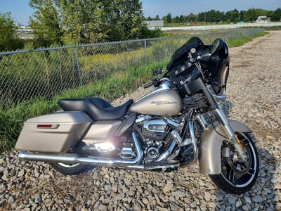 2018 Harley-Davidson FLHXS