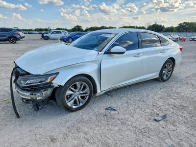 1HGCV1F1XJA****** 2018 Honda Accord