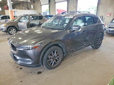 JM3KFBDLXH0****** 2017 Mazda CX-5