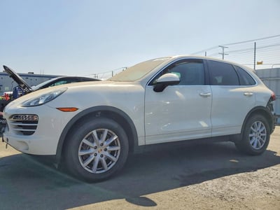 WP1AA2A26BL****** 2011 Porsche Cayenne