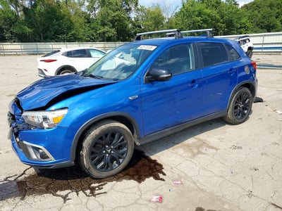 JA4AR3AUXJU****** 2018 Mitsubishi Outlander