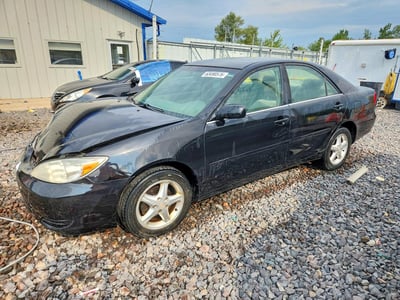 4T1BE32K42U****** 2002 Toyota Camry