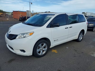 5TDZK3DCXES****** 2014 Toyota Sienna