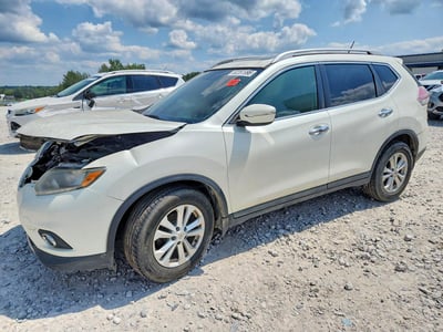 5N1AT2MT1FC****** 2015 Nissan Rogue