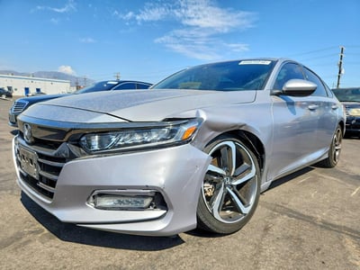 1HGCV1F37JA****** 2018 Honda Accord