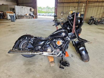 2017 Harley-Davidson Street Glide Special