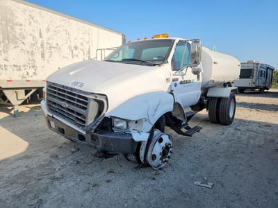 3FDNF6549YM****** 2000 Ford F-650