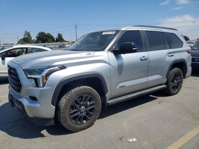 7SVAAABA5RX****** 2024 Toyota Sequoia