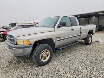1B7KF23Z21J****** 2001 Dodge Ram 2500