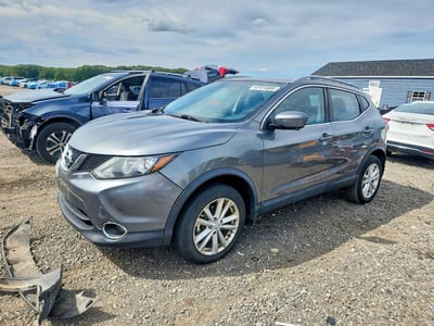 JN1BJ1CR8HW****** 2017 Nissan Rogue Sport