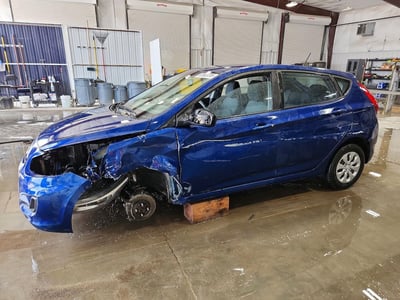 KMHCT5AE0GU****** 2016 Hyundai Accent