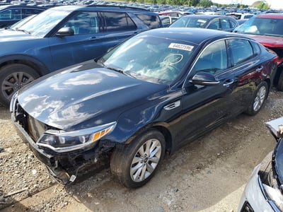 5XXGU4L33HG****** 2017 Kia Optima