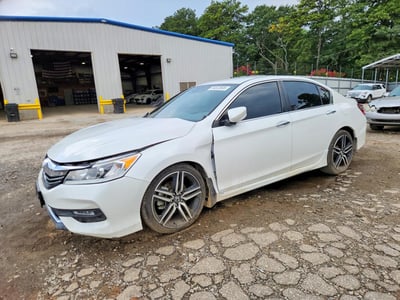 1HGCR2F68HA****** 2017 Honda Accord