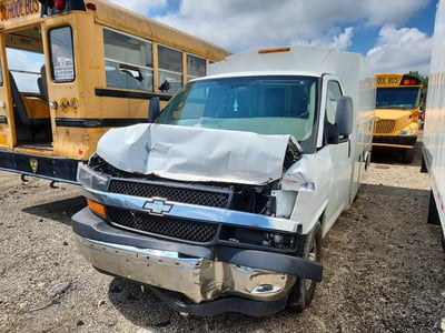 1GB0GRFF0H1****** 2017 Chevrolet Express