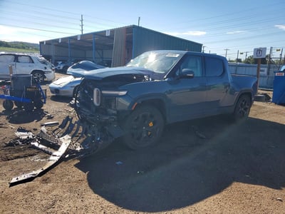 7FCTGCAP5SN****** 2025 Rivian R1T