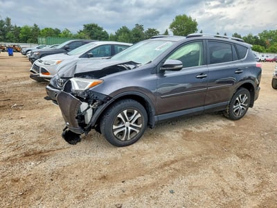 JTMRFREV4GJ****** 2016 Toyota RAV4