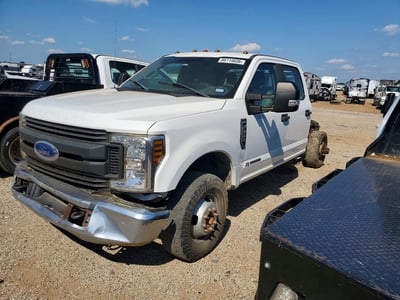 1FD8W3HT6KE****** 2019 Ford F-350