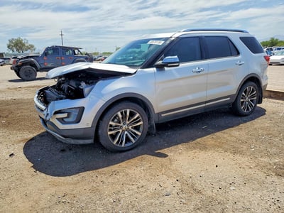 1FM5K8HT8GG****** 2016 Ford Explorer