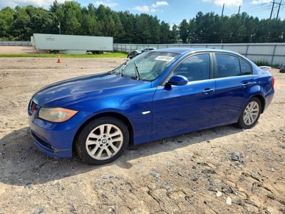 WBAVC53577F****** 2007 BMW 3 Series