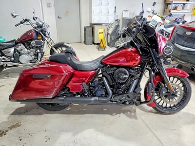 1HD1KVC10JB****** 2018 Harley-Davidson Road King Special