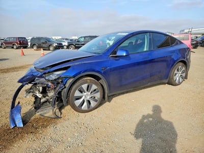 7SAYGDEE9PA****** 2023 Tesla Model Y