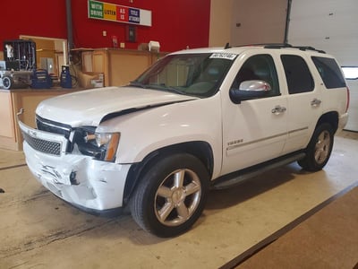 1GNSKCE06BR****** 2011 Chevrolet Tahoe
